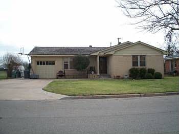 1st image of 1629 NW 25th St