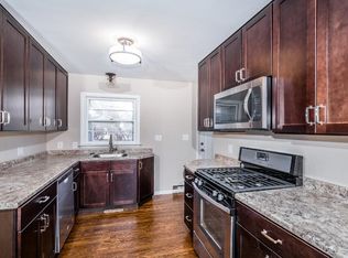 2836 Silver Lake Rd NE, Minneapolis, MN 55418