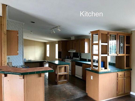 5th image of 1012 Opuntia Ln