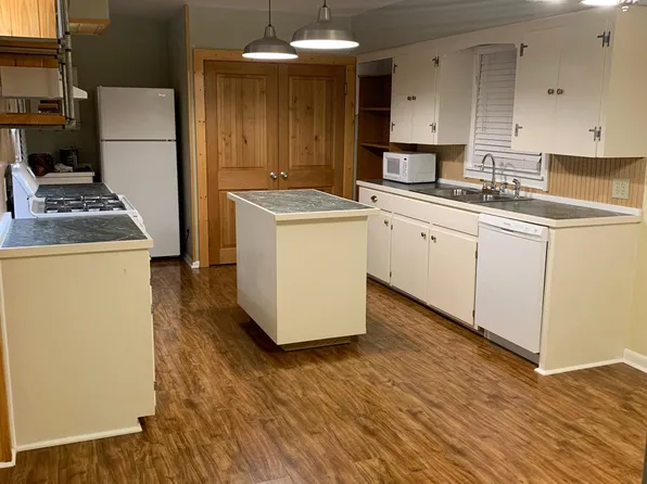 8209 Roosevelt Dr, Shreveport, LA 71129