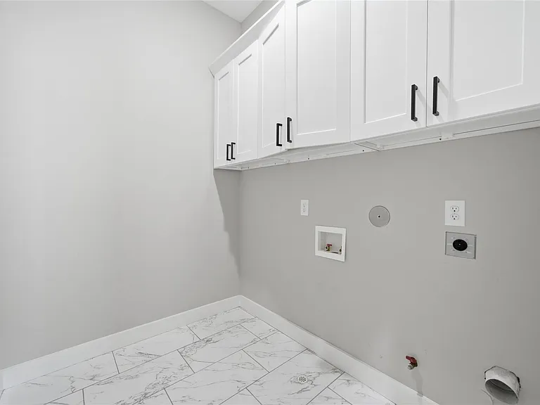 4903 Curiosity Ct — Photo 28