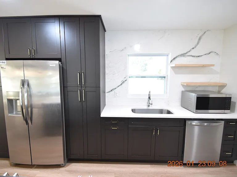 3606 1/2 River Grove Dr — Photo 11