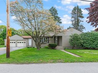 200 Glen Dr, Warwick, RI 02889