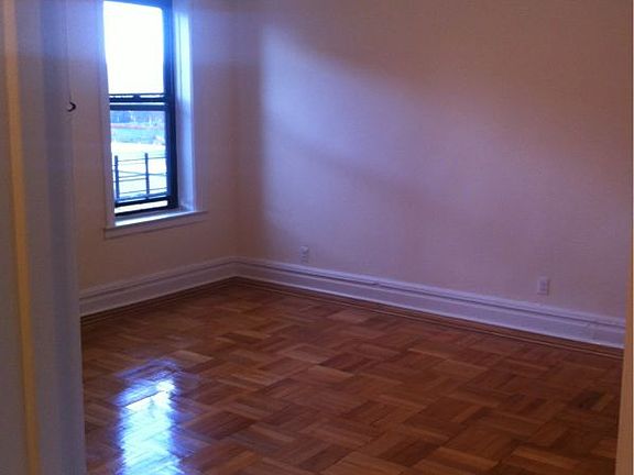 4th image of 14432 35th Ave APT D51