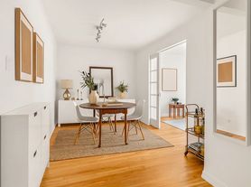 305 W 18th St, New York, NY