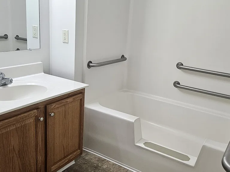 White Rock Senior Living Community — Photo 5