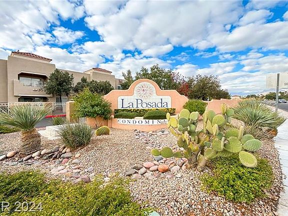 2nd image of 1909 Villa Palms Ct Unit 207