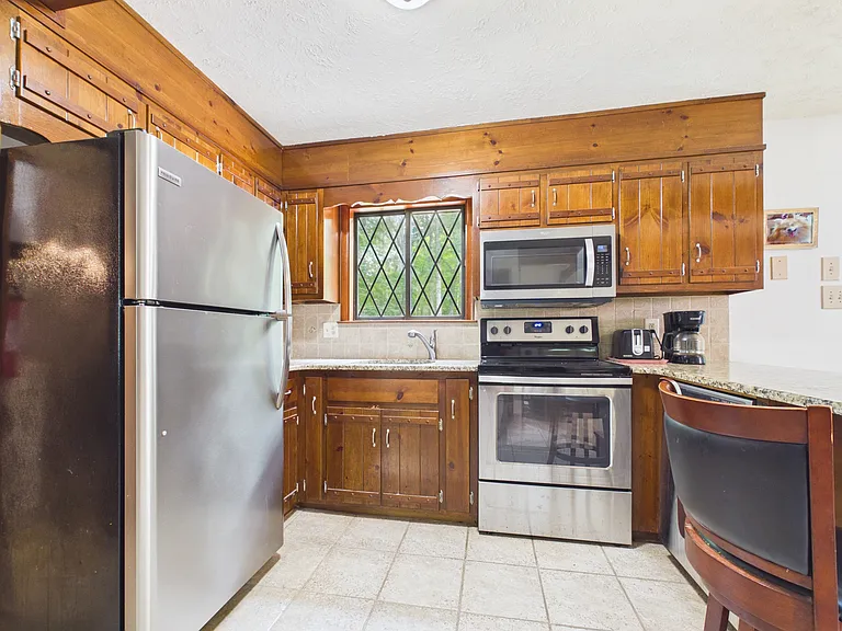 1186 Little Twig Rd #1 — Photo 19