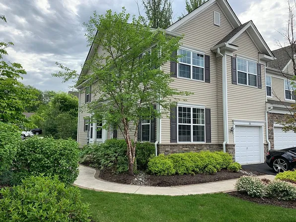 301 Roarks Trl, Warminster, PA 18974