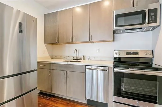 1 bed, 1.0 bath, 500 sqft, $1,650 — Photo 3