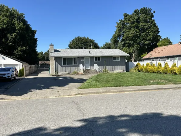 901 W Lacrosse Ave, Coeur D Alene, ID 83814