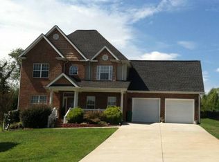 5143 S Oak Cir, Granite Falls, NC 28630