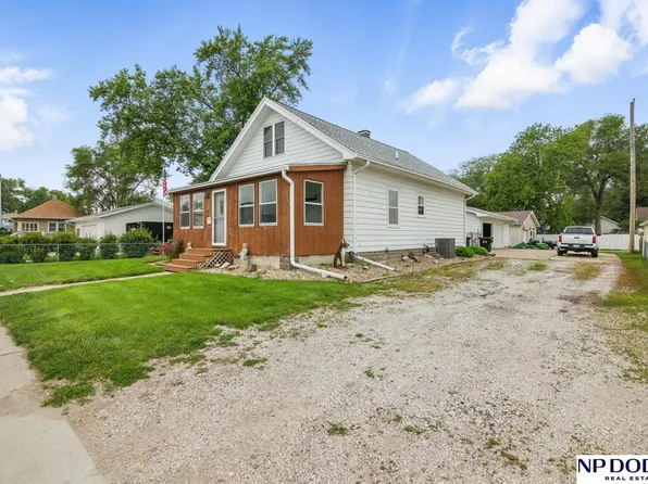 725 N Bell St, Fremont, NE 68025