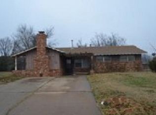 404 Holbrook Cir, El Reno, OK 73036