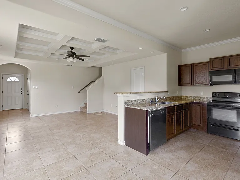 6615 Arancione Ave #103 — Photo 4