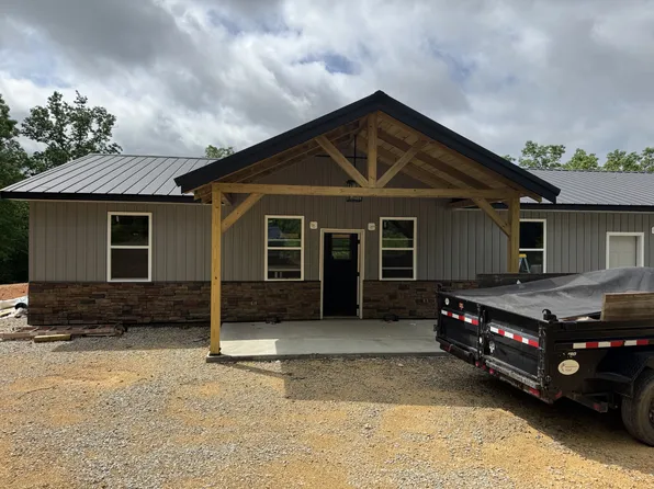 93 Wyatt Ln, Linden, TN 37096