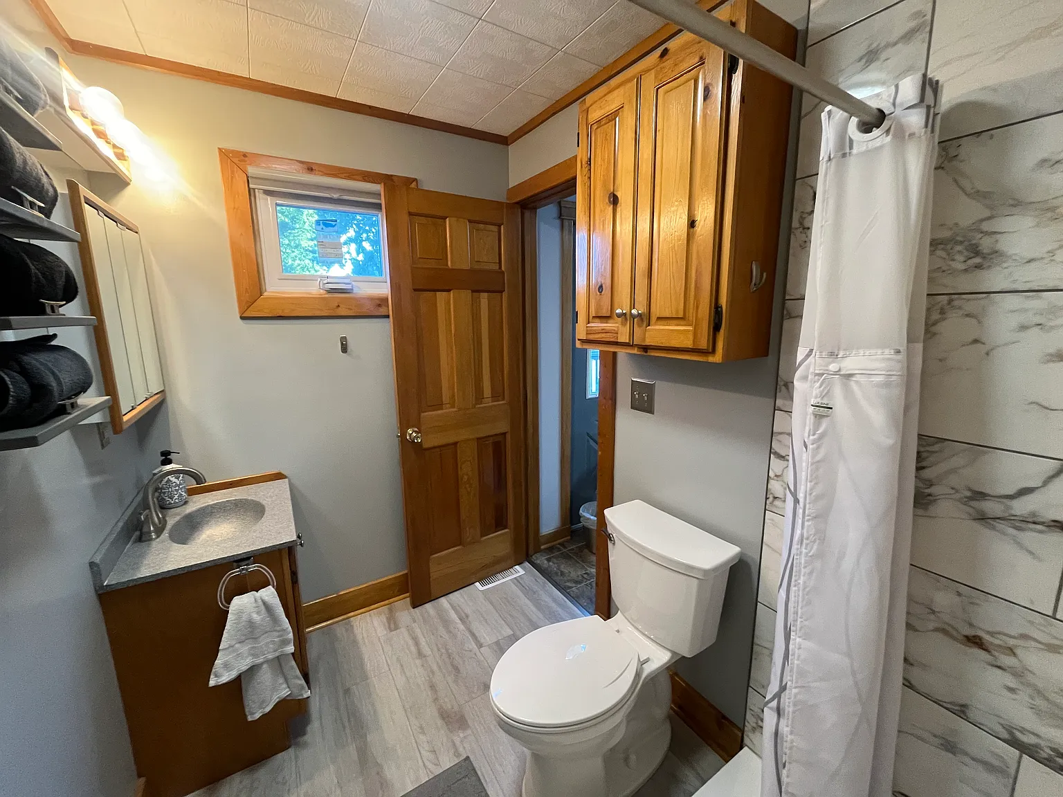 3 bed, 1498 sqft, $2,500 — Photo 3