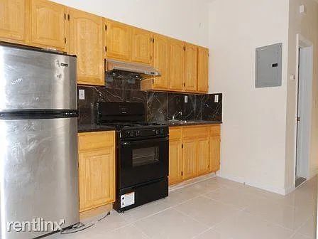 1770 Broadway , 3 , Ocean Hill, Brooklyn 3