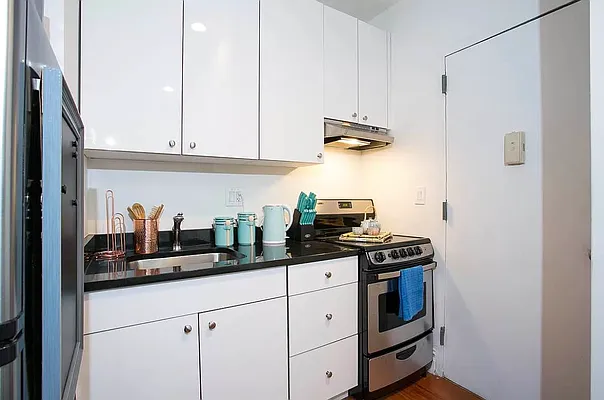 Rented by MOTION New York | media 5