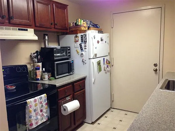 4 Post Oak Ln #19 — Photo 4