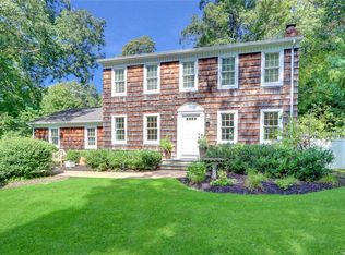 168 Stephen Dr, Wading River, NY 11792