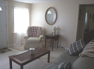 1173 Hedgelawn Dr, Bedford, VA 24523