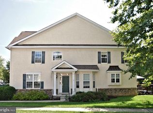 300 Rolling Hill Dr, Plymouth Meeting, PA 19462