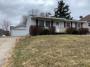 4418 Chesterfield Blvd NW, Grand Rapids, MI 49534