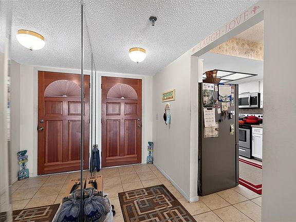 3rd image of 900 GULF BOULEVARD #303