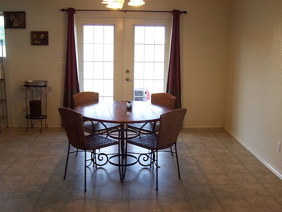 4th image of 612 Northgap Dr