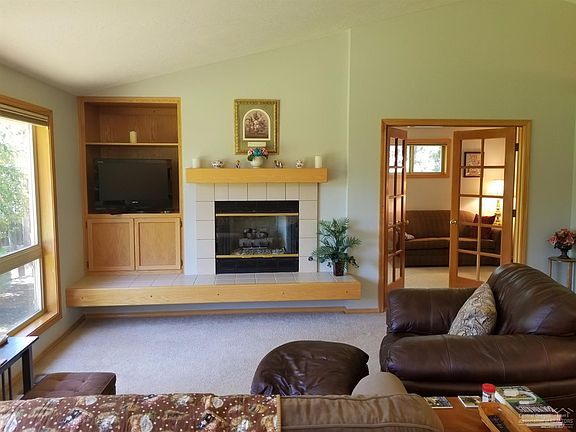 5th image of 21145 Steens Mountain Ct
