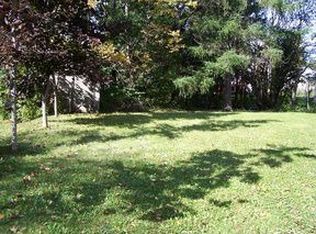 27 Franklin St, Calais, ME 04619