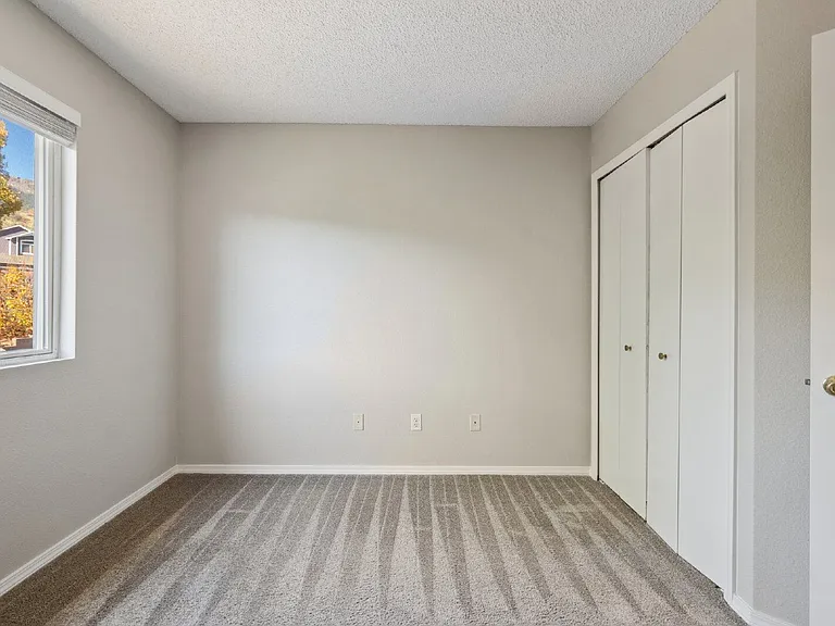 7430 Julynn Rd — Photo 21