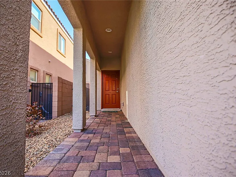 1143 Jesse Harbor Ave — Photo 4