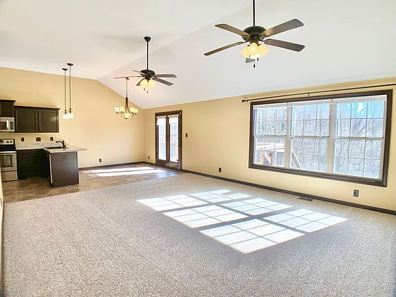 2nd image of 570 Kicker Ct
