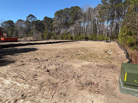 3rd image of 3864 Abe White Rd