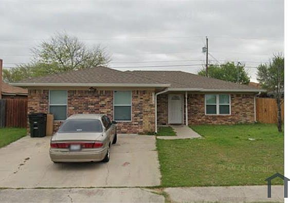1st image of 3112 Chisholm Trl