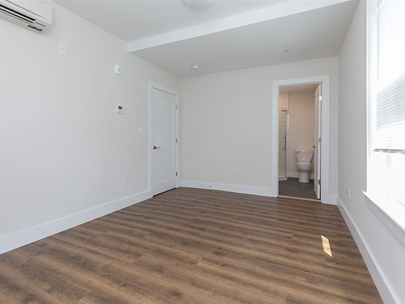843 Columbia #2 (25 of 29)