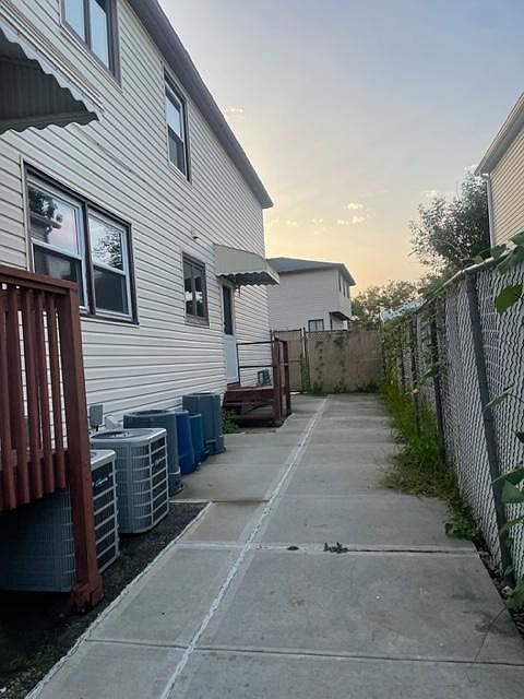 1st image of 14 Redwood Ave Floor 2
