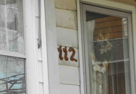 2nd image of 112 Tolles St