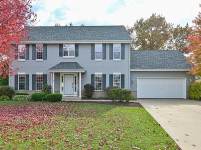8851 West Silverwood COURT, Franklin, WI, 53132