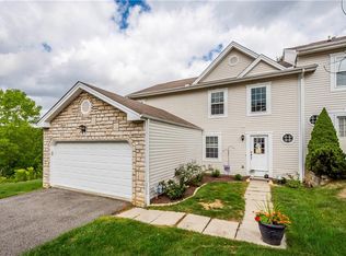405 Pine Valley Dr, Imperial, PA 15126