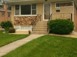 14546 Abbottsford Rd, Midlothian, IL 60445