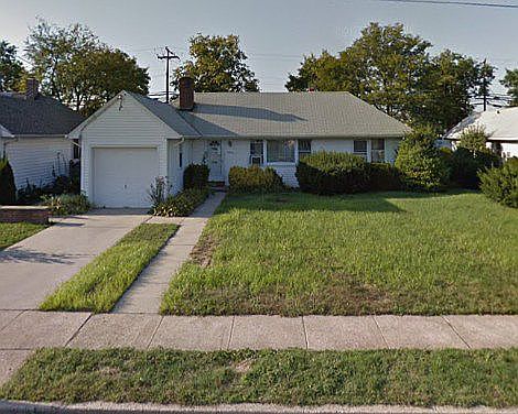 1st image of 2541 Aster Pl N