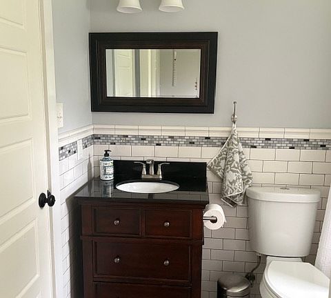 4th image of 5049 Fairview Ln