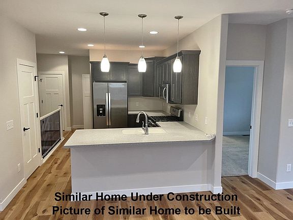 4th image of 114 W Pinehurst St