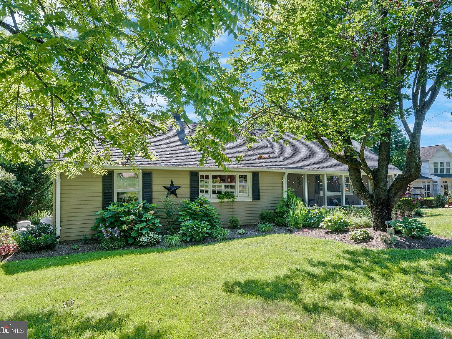 17350 Hamilton Station Rd, Hamilton, VA 20158 Zillow