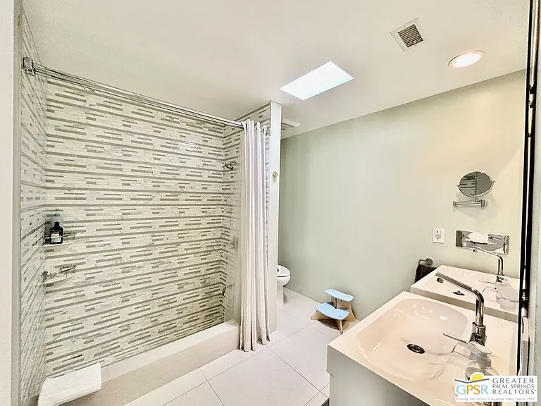 306 Desert Lakes Dr — Photo 31