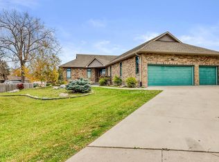 6425 15th St S, Fargo, ND 58104