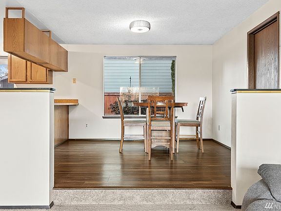 5th image of 3802 S 303rd Ct